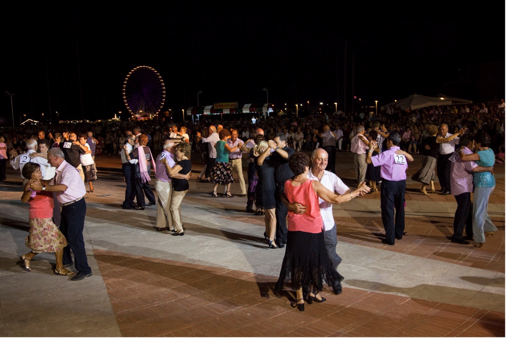 Música y danzas folclóricas 